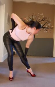 Burlexercise pose from virtual class